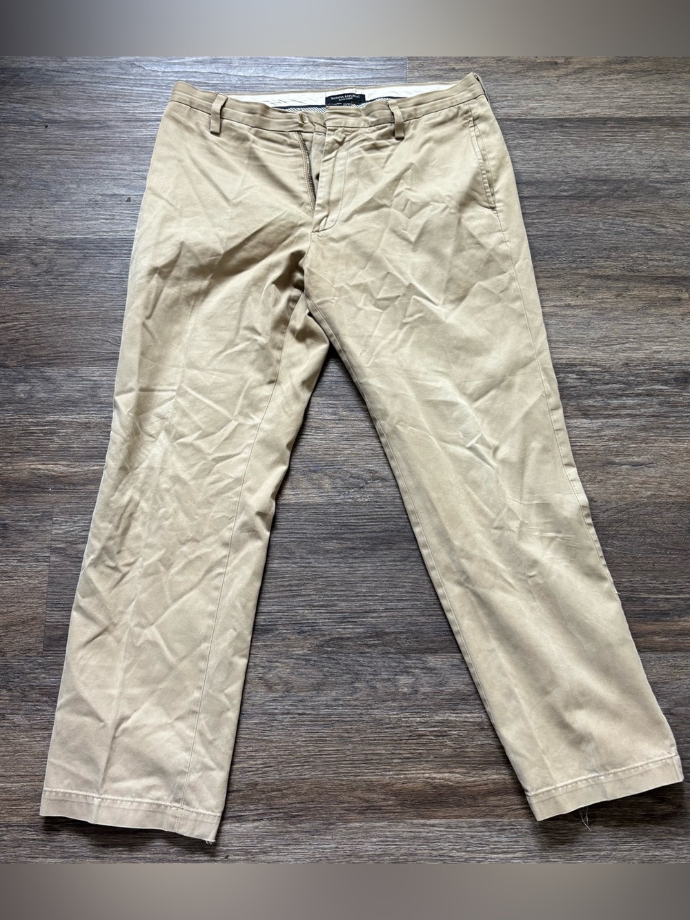 Banana Republic Khaki Chino Pants - Light Tan
